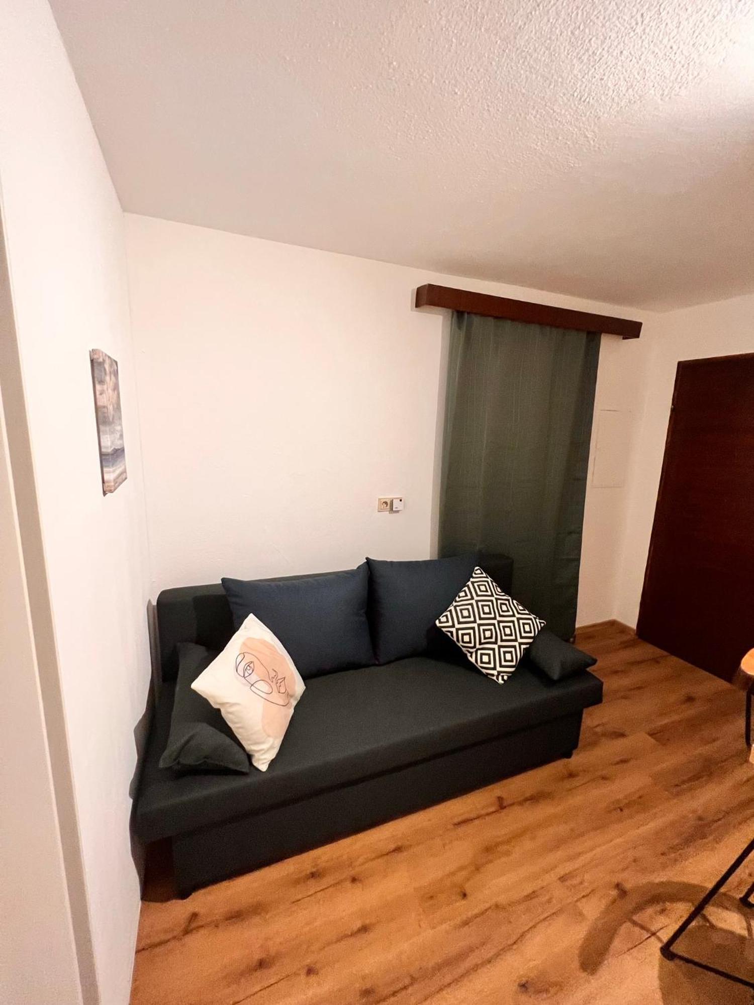 Perfekte Lage! Ganze Wohnung Burgblick Residenz Sankt Veit an der Glan Bagian luar foto